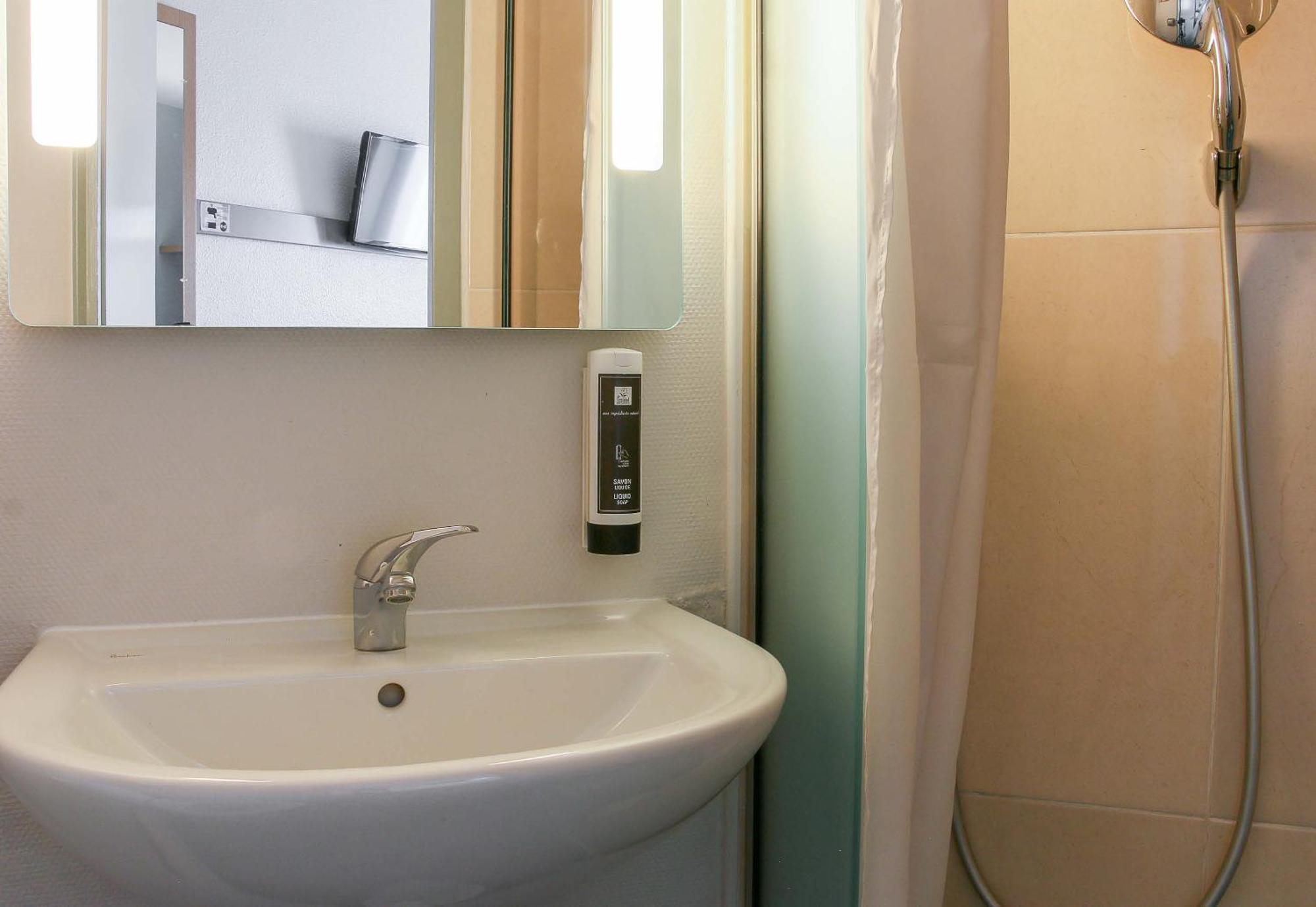 B&B Hotel Marseille Estaque Екстер'єр фото